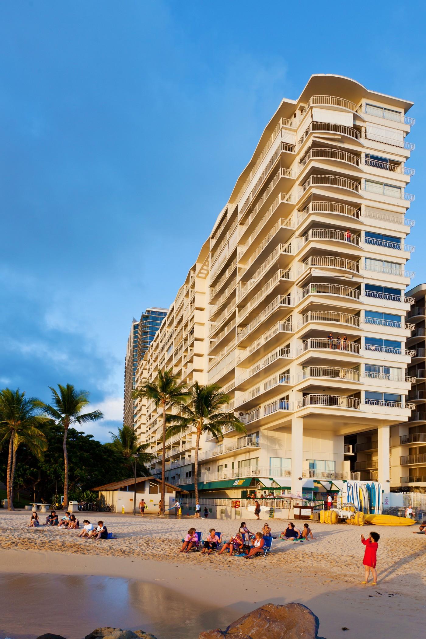 Castle Waikiki Shore Honolulu Esterno foto